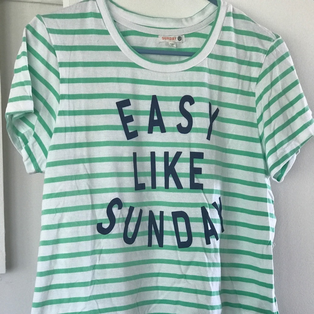 Sundry Tee Size 2 (Medium)